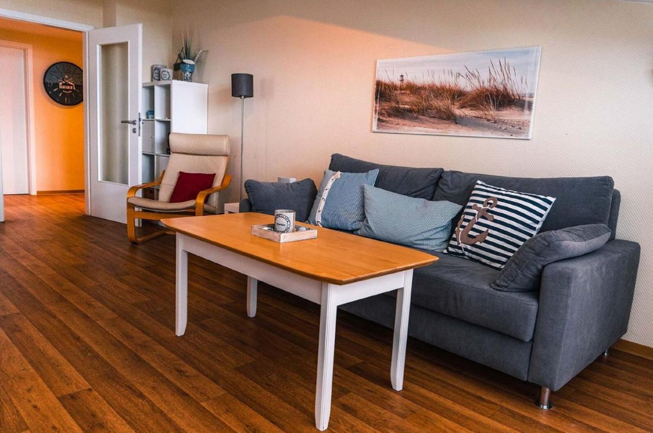 Meerblick Fewo 29: Seaview Apartment with Balcony and Spa Access Goehren  Exterior photo